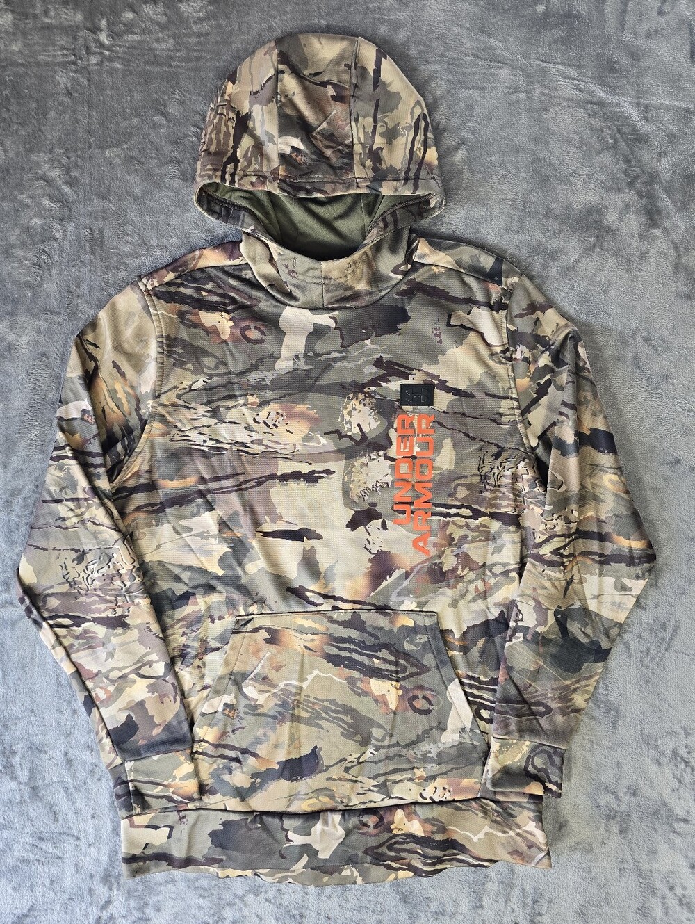 Under Armour Camo Camouflage Wordmark Hoodie Size Medium Forest All Season Rust